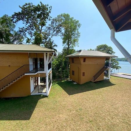 Ayuwaters All Inclusive Yoga And Ayurveda Hotel Bentota Exterior photo